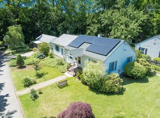 54 S Park Ter, Northampton, MA 01060