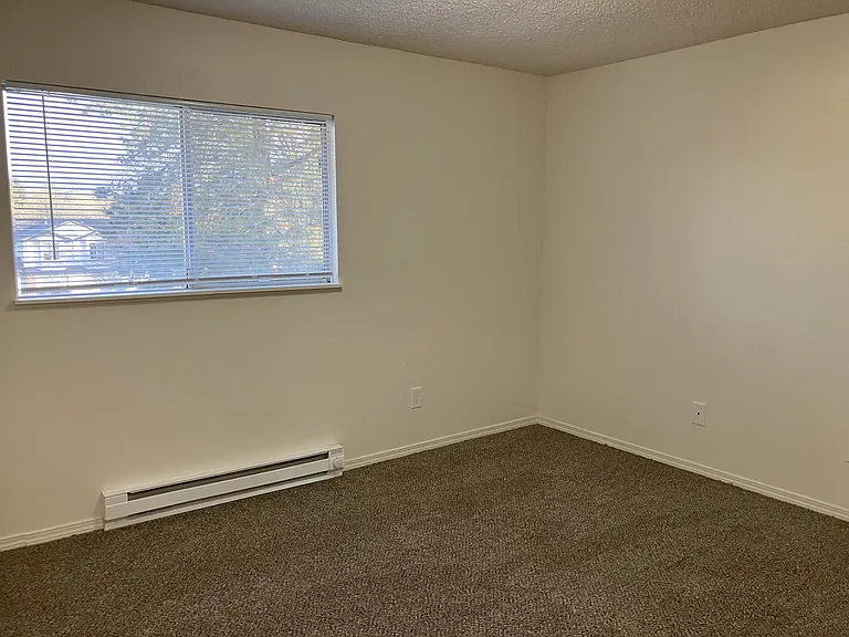 Dakota Knoll — Photo 14