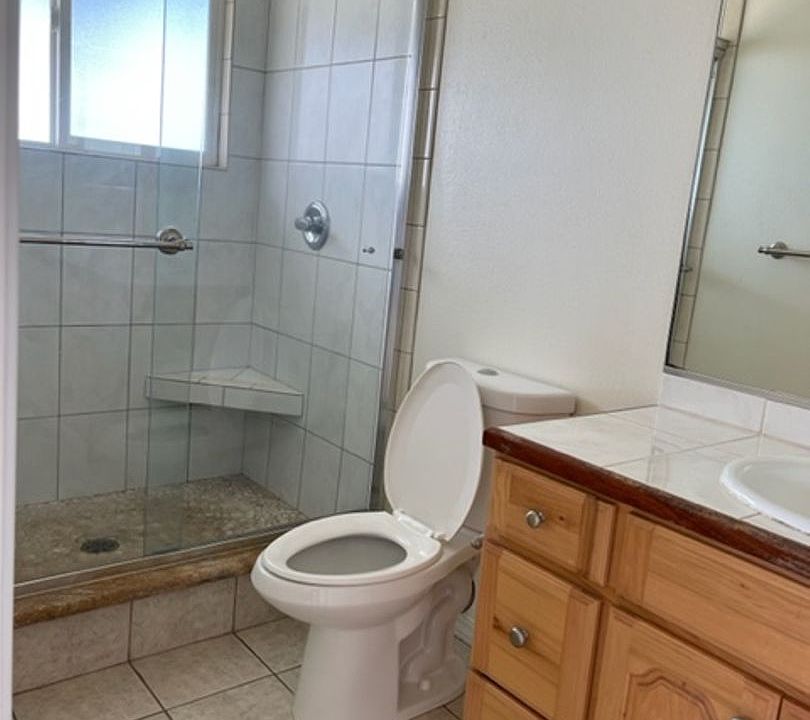 2930 Old Haleakala Hwy Pukalani, HI 96768 2930 Old Haleakala Hwy