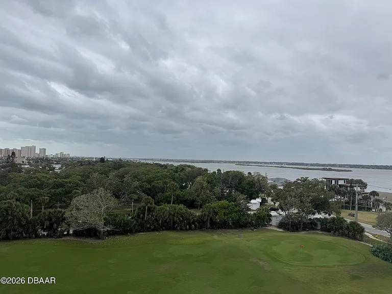 1 Oceans West Blvd — Photo 1