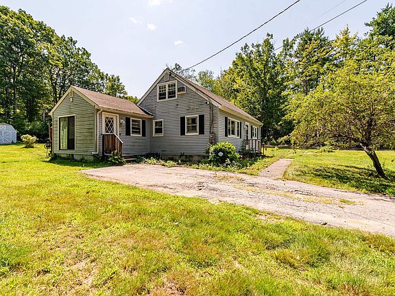 3rd image of 10 Hunter Drive