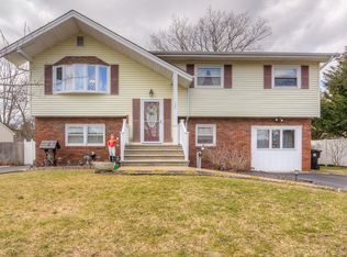 350 Heritage Dr, Brick, NJ 08723