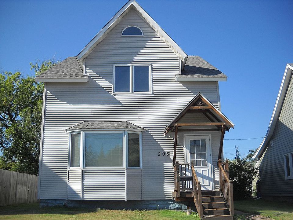 Front of house
