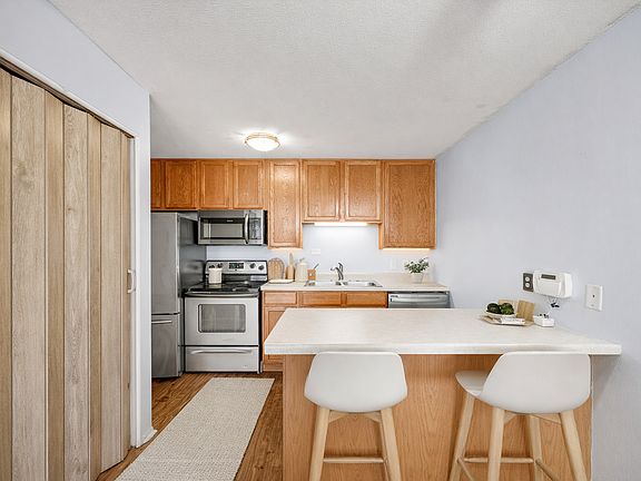 2nd image of 4030 15th Ave S APT 12C