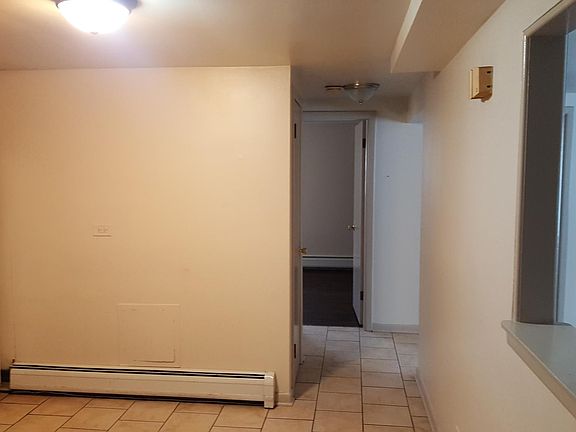 2nd image of 730 Bellwood Ave APT 1E