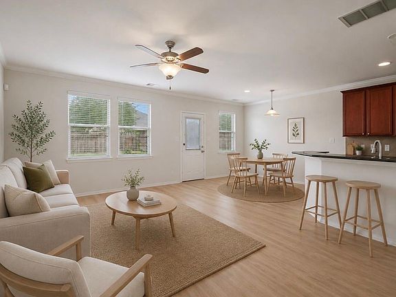 5th image of 24606 Folkstone Cir