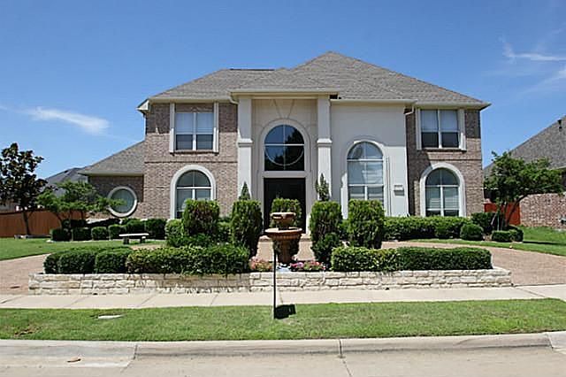 1st image of 219 Brittany Dr