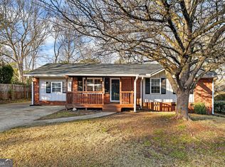 90 Jonathan Rd, Riverdale, GA 30274