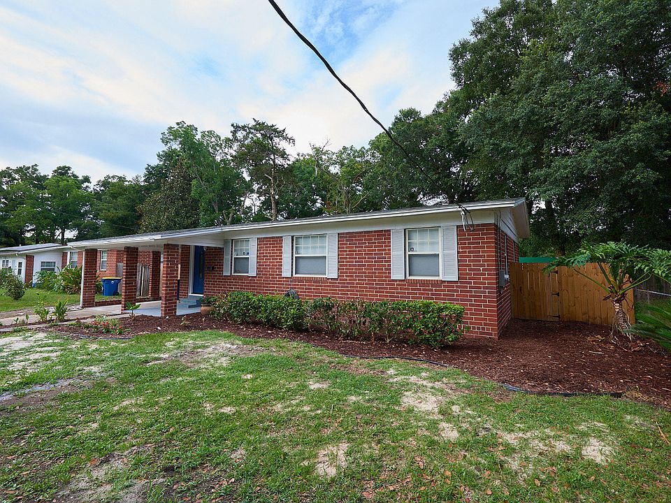 1st image of 1719 Sprinkle Dr