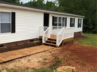 1108 N Rollingbrook Ct, Kings Mountain, NC 28086