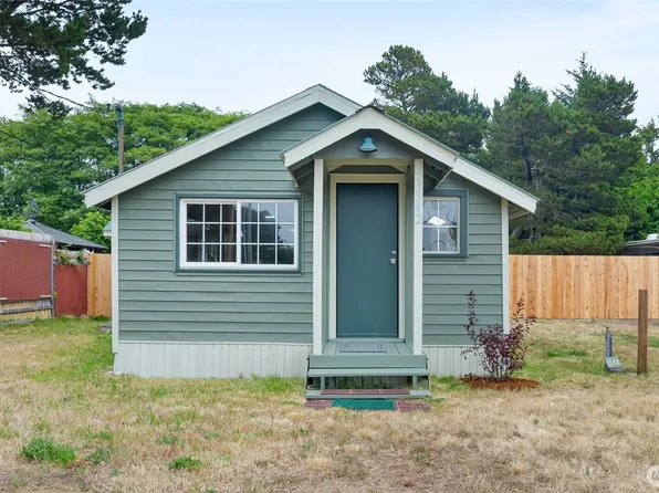 1542 State Route 105, Grayland, WA 98547