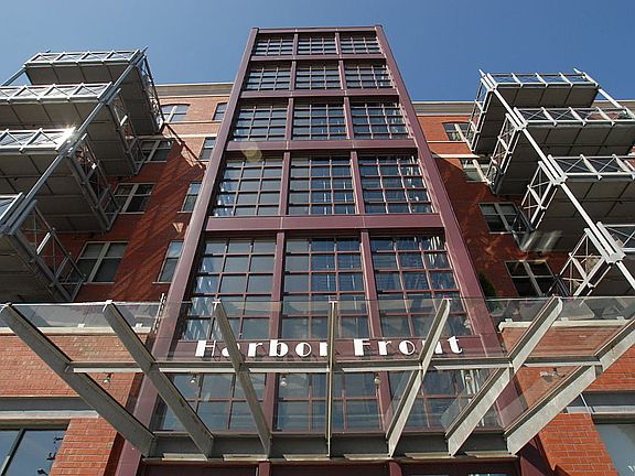 3rd image of 601 E Erie St Unit 302