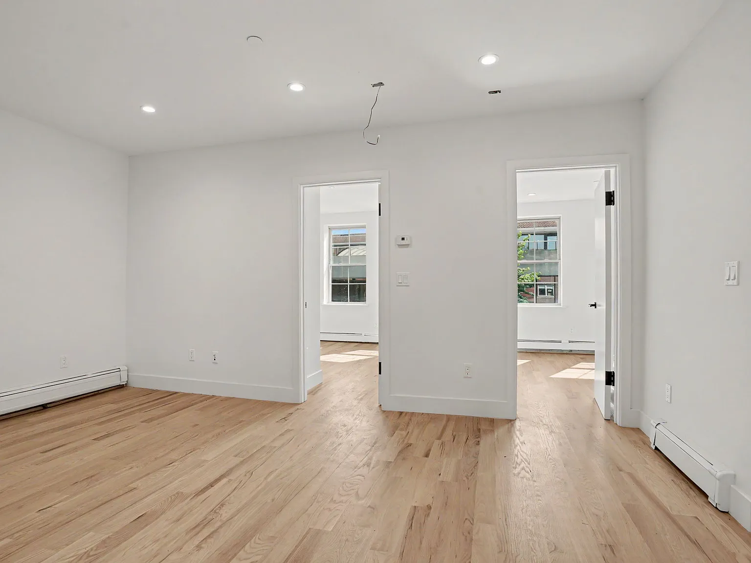 18-20 Greenwich Ave — Photo 4