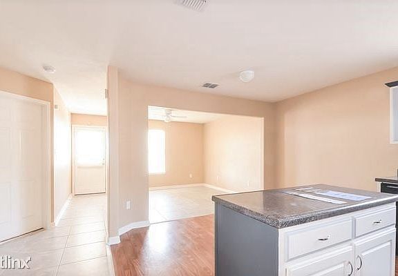 5th image of 5835 Hickory Cyn