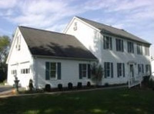 422 Fairway Dr, Abingdon, VA 24211