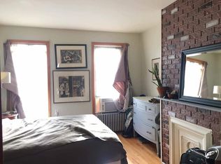 129 Newton St APT 4R, Brooklyn, NY 11222