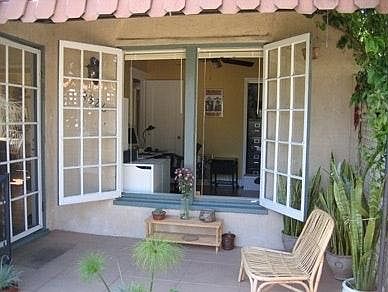 3rd image of 4326 Proctor Pl