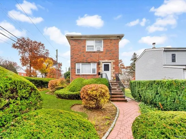 16 Rigby Street, Yonkers, NY 10704