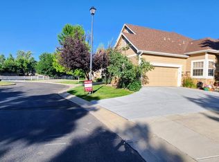 6089 W Utah Ln, Lakewood, CO 80232
