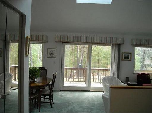 5th image of 27 Independence Dr
