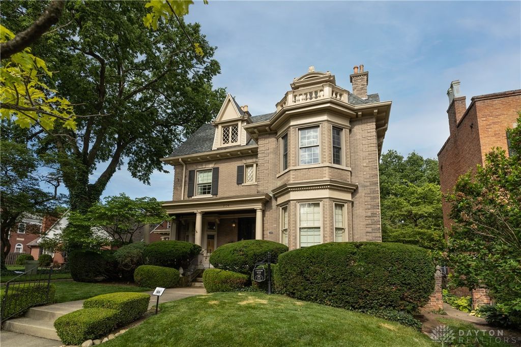 714 N Wayne St, Piqua, OH - View 3
