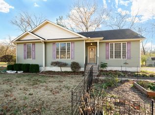 643 Central Valley Rd, Murfreesboro, TN 37129