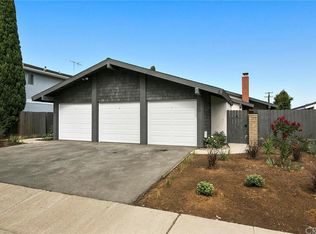 2033 Laurie Ln, Costa Mesa, CA 92627