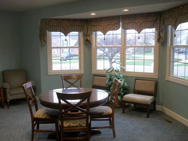 Brookwood Farms Apartments — Photo 28
