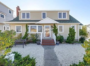 4 E Ramapo Ln, Brant Beach, NJ 08008