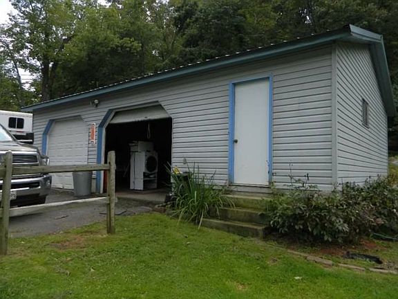 2nd image of 5777 S Preston Hwy