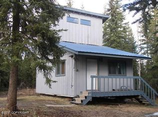 1266 Sunny Slope Rd, Fairbanks, AK 99709