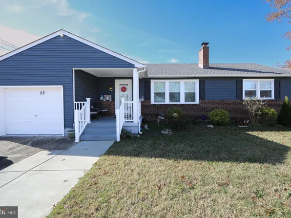 22 Delaware Ave, Berlin, NJ 08009