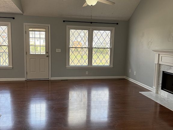 5th image of 1102 Tinnell Rd