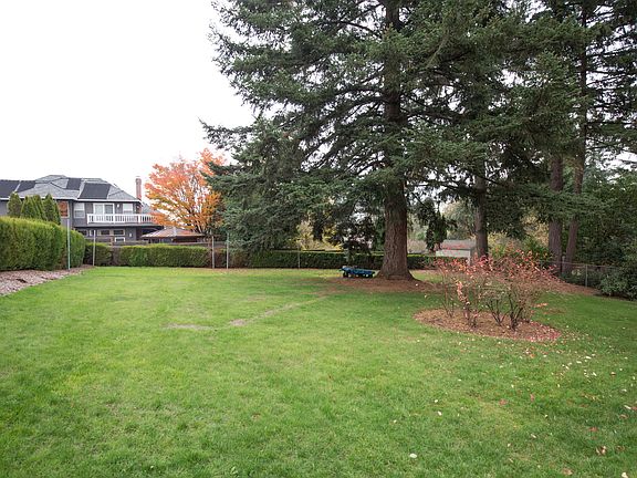 5th image of 757 Marylhurst Dr