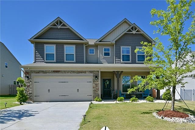 1st image of 141 Marquette Dr