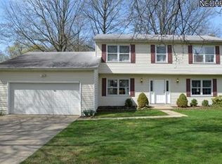 862 Clearwood Rd, Akron, OH 44321