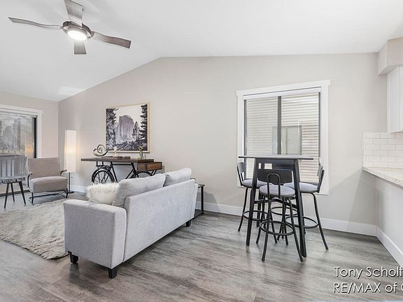 5th image of 5115 Waterside Dr #183