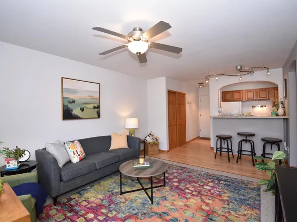 2222 East Belleview PLACE #306, Milwaukee, WI 53211