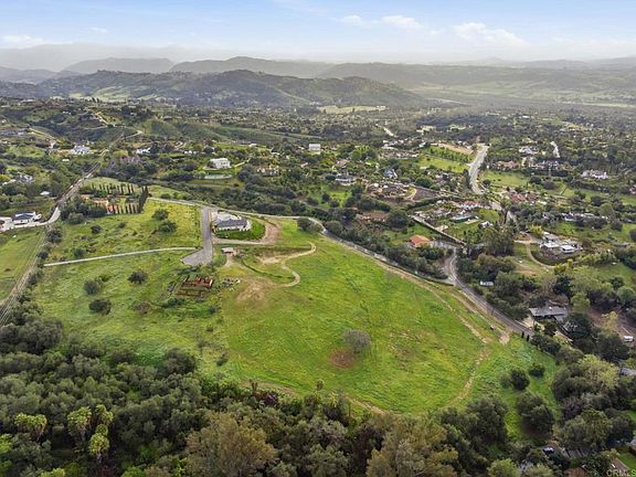 5th image of 3600 Linda Vista Dr Lot 45