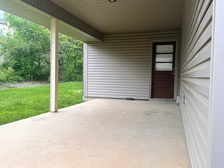 432 Lakebow Ct — Photo 28