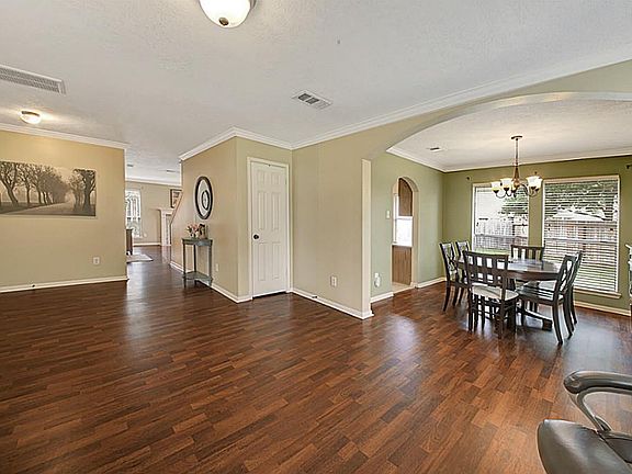 4th image of 17810 Inland Oaks Dr