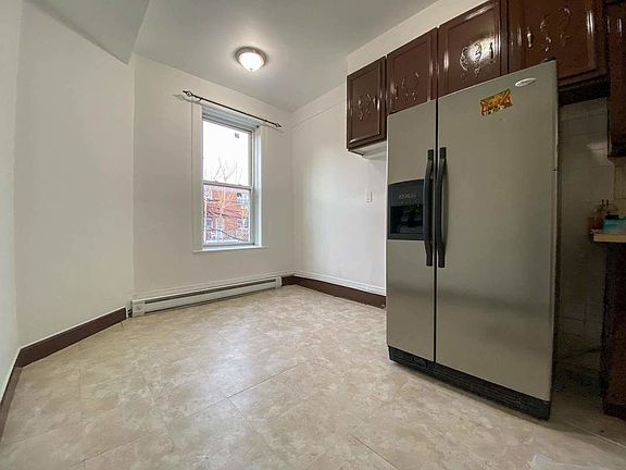 2nd image of 2362 Steinway St APT 2R