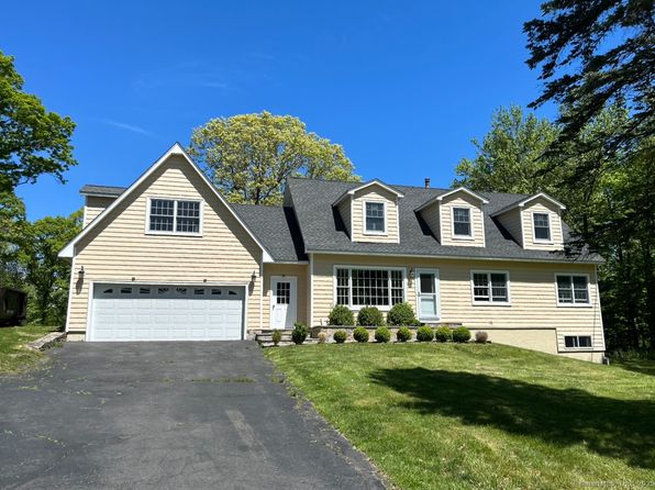 16 Topcrest Ln