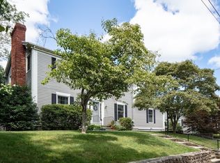 57 Longview Dr, Dartmouth, MA 02747