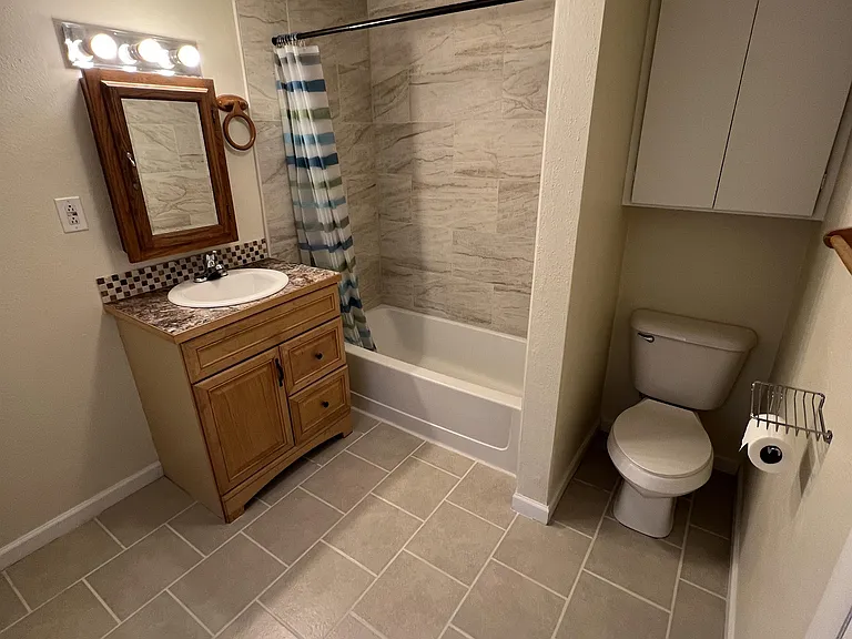 206 S Clayton St #2 — Photo 6