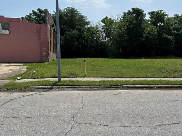 3501 Sampson St, Houston, TX 77004