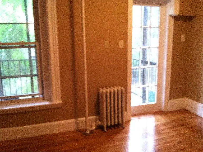 Beacon St — Photo 2