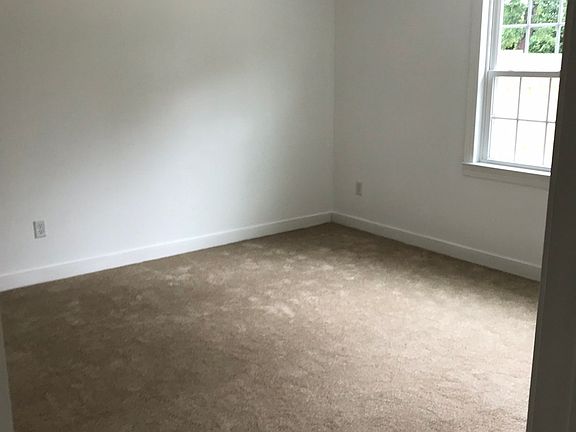 4th image of 1105 Althea Pkwy #2