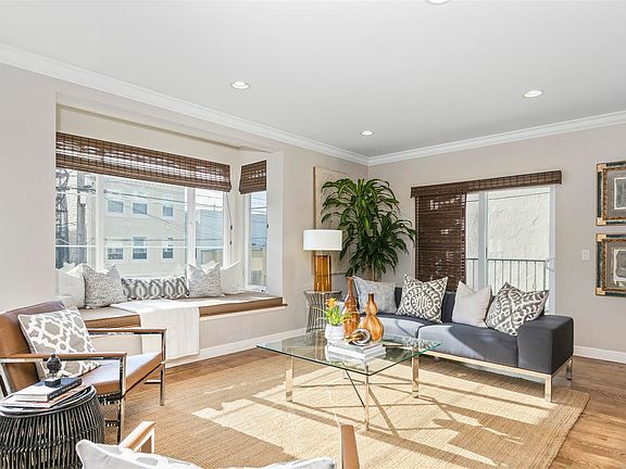 3rd image of 226 17th Ave APT 1