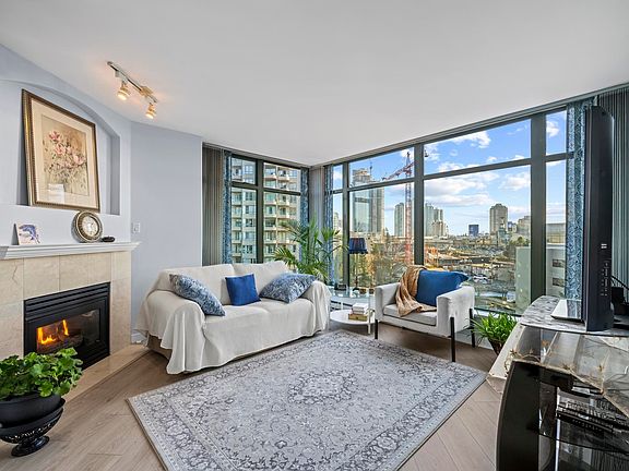 3rd image of 4567 Hazel St #1001